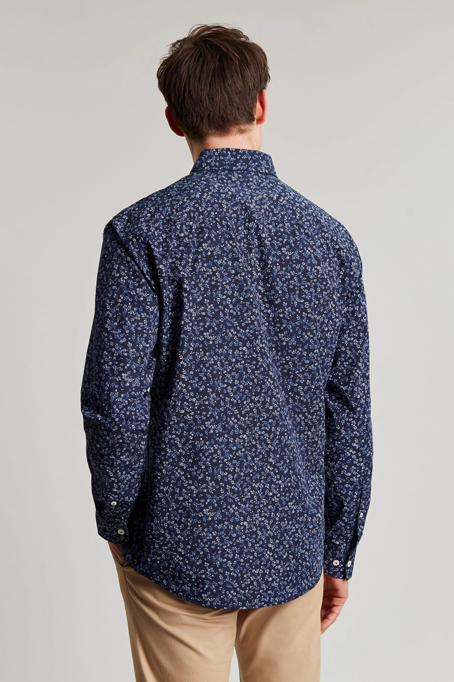 Joules Blue Invitation Long Sleeve Classic Fit Printed Shirt 5 Joules Blue Invitation Long Sleeve Classic Fit Printed Shirt - Image 3