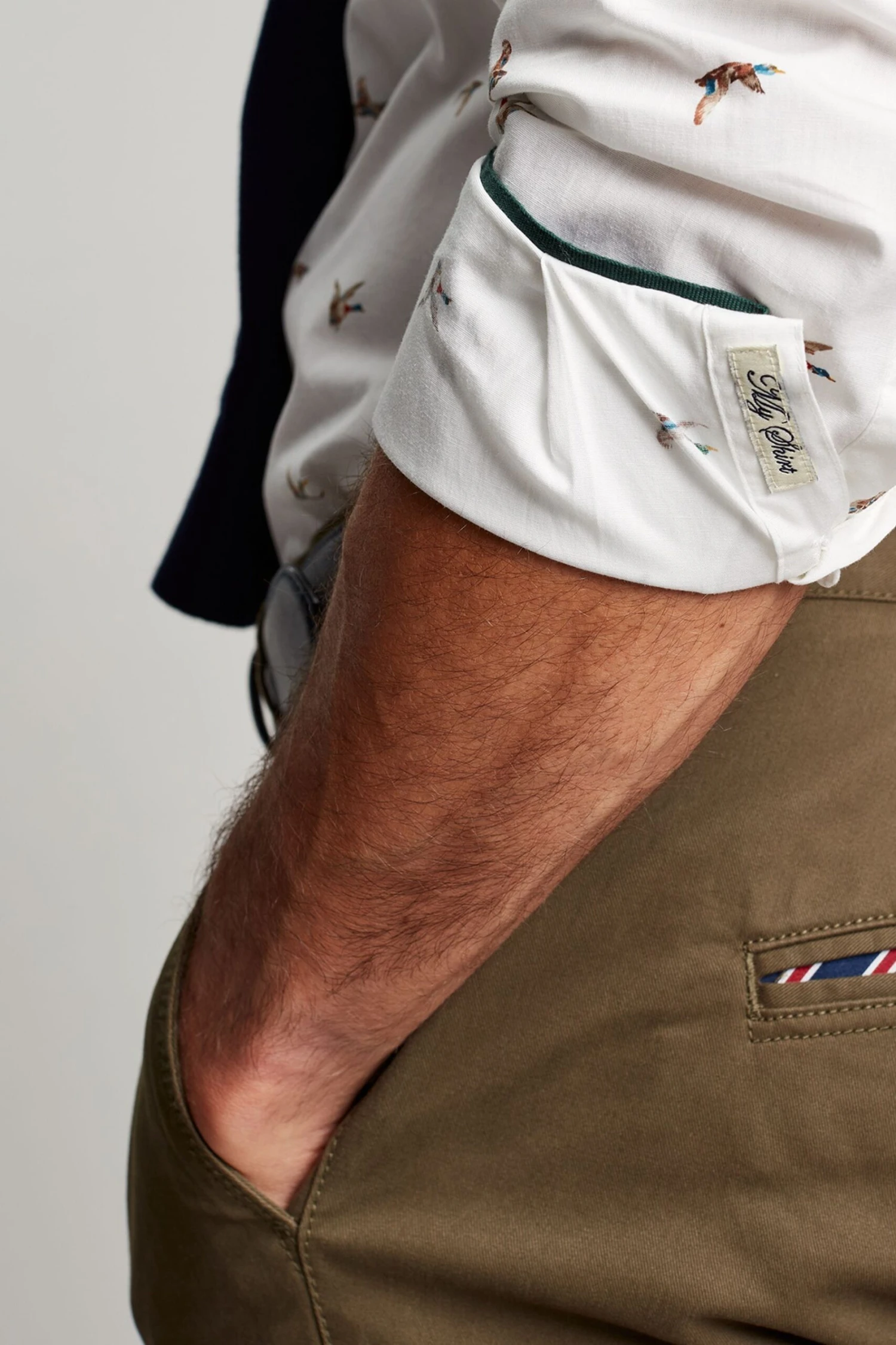 Joules Invitation Long Sleeve Classic Fit Printed White Shirt 7 Joules Invitation Long Sleeve Classic Fit Printed White Shirt - Image 5