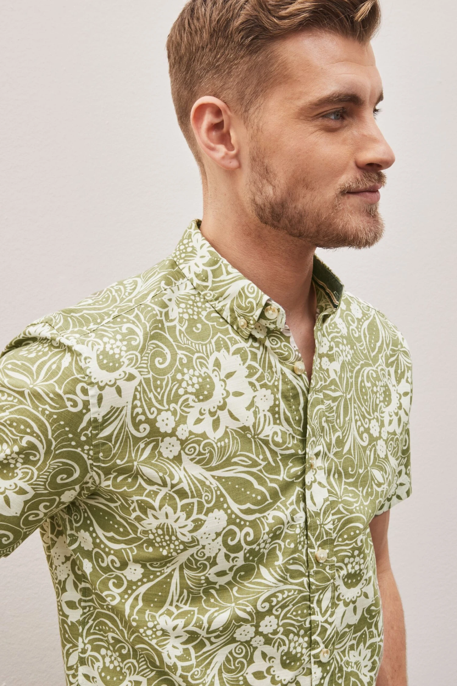 Next Hawaiian Printed Cuban Collar Short Sleeve Shirt 6 Next Hawaiian Printed Cuban Collar Short Sleeve Shirt - Image 4
