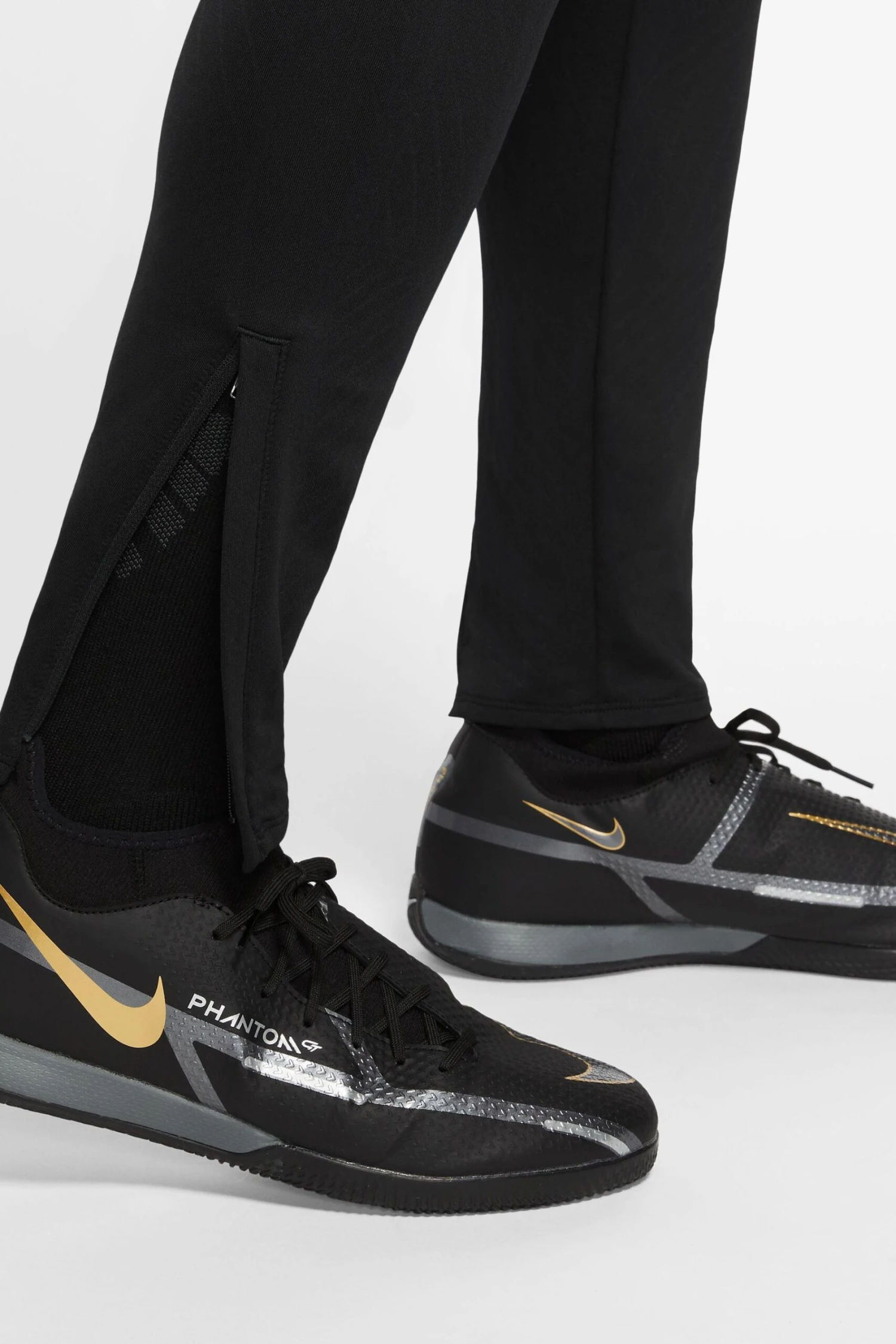 Nike Dri-FIT Strike Training Joggers 5 Nike Dri-FIT Strike Training Joggers - Image 3