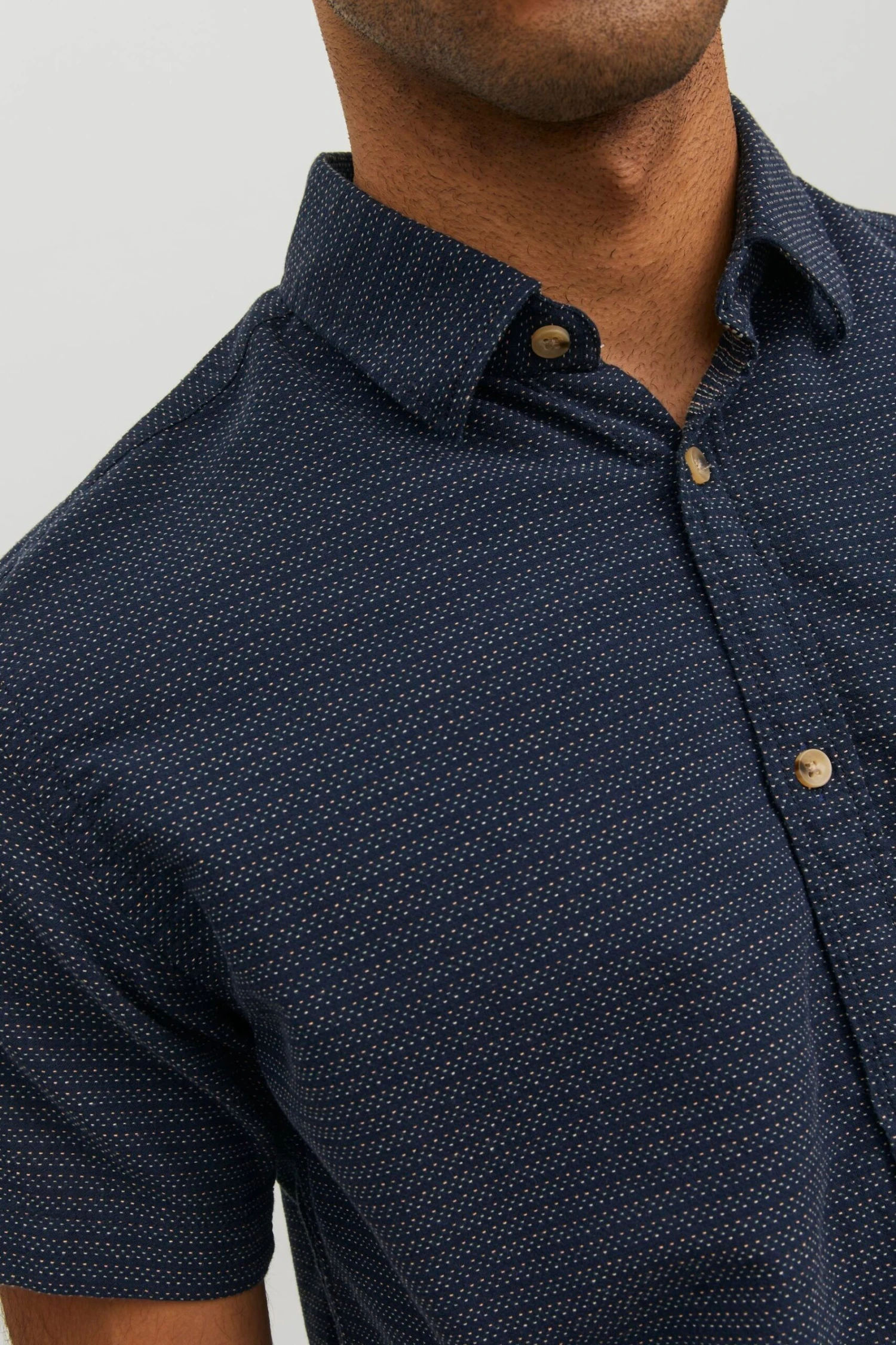 JACK & JONES Textured Short Sleeve Shirt 6 JACK & JONES Textured Short Sleeve Shirt - Image 4