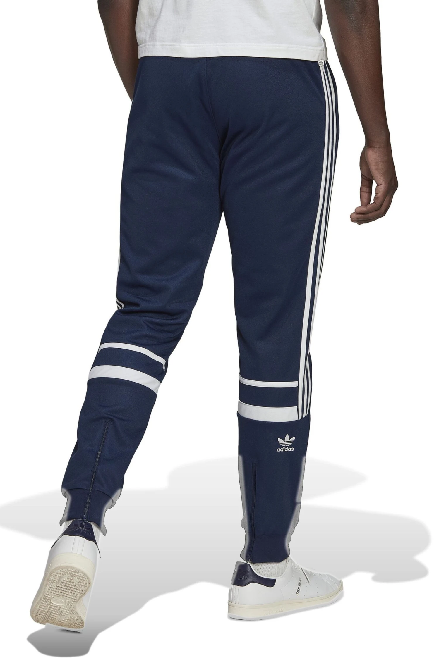 Adidas Originals Challenger Pants 4 Adidas Originals Challenger Pants - Image 2