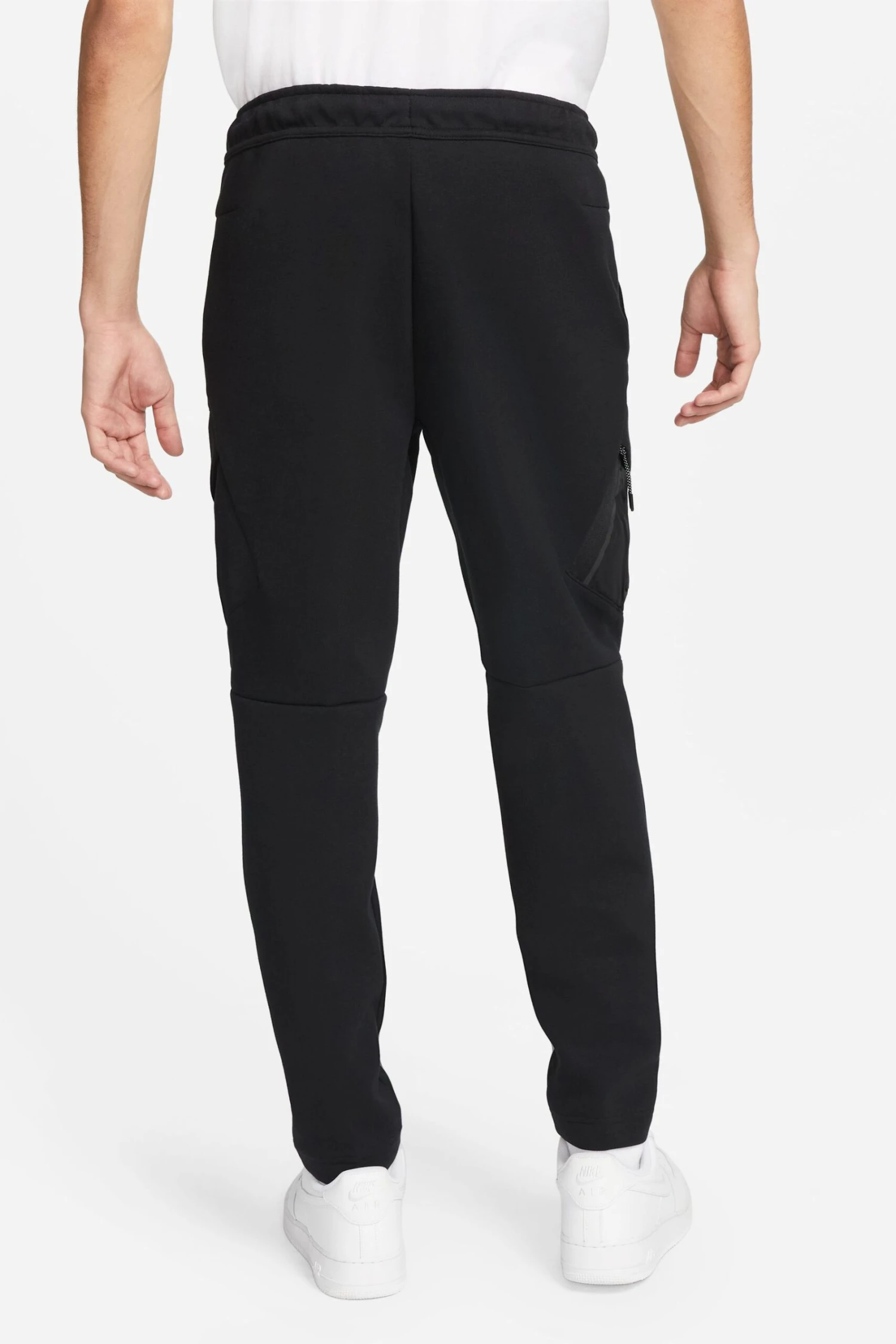 Nike Sportswear Tech Fleece Utility Joggers 4 Nike Sportswear Tech Fleece Utility Joggers - Image 2